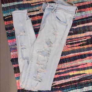 American eagle distressed jeans